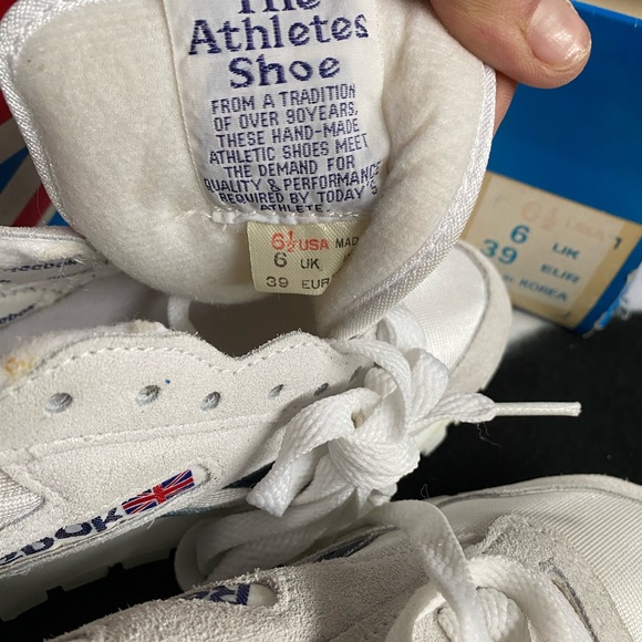 The Original Reebok - Picture 2 of 3